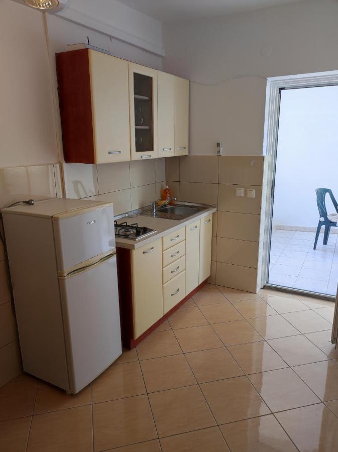 Apartments Katica Metajna Exterior photo