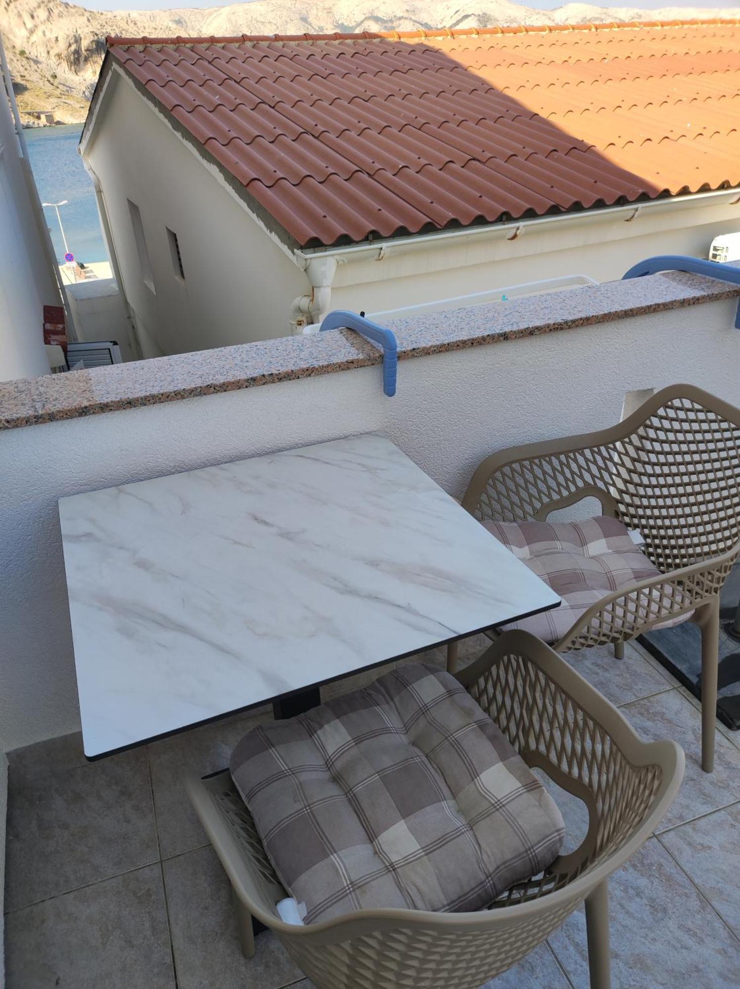 Apartments Katica Metajna Exterior photo