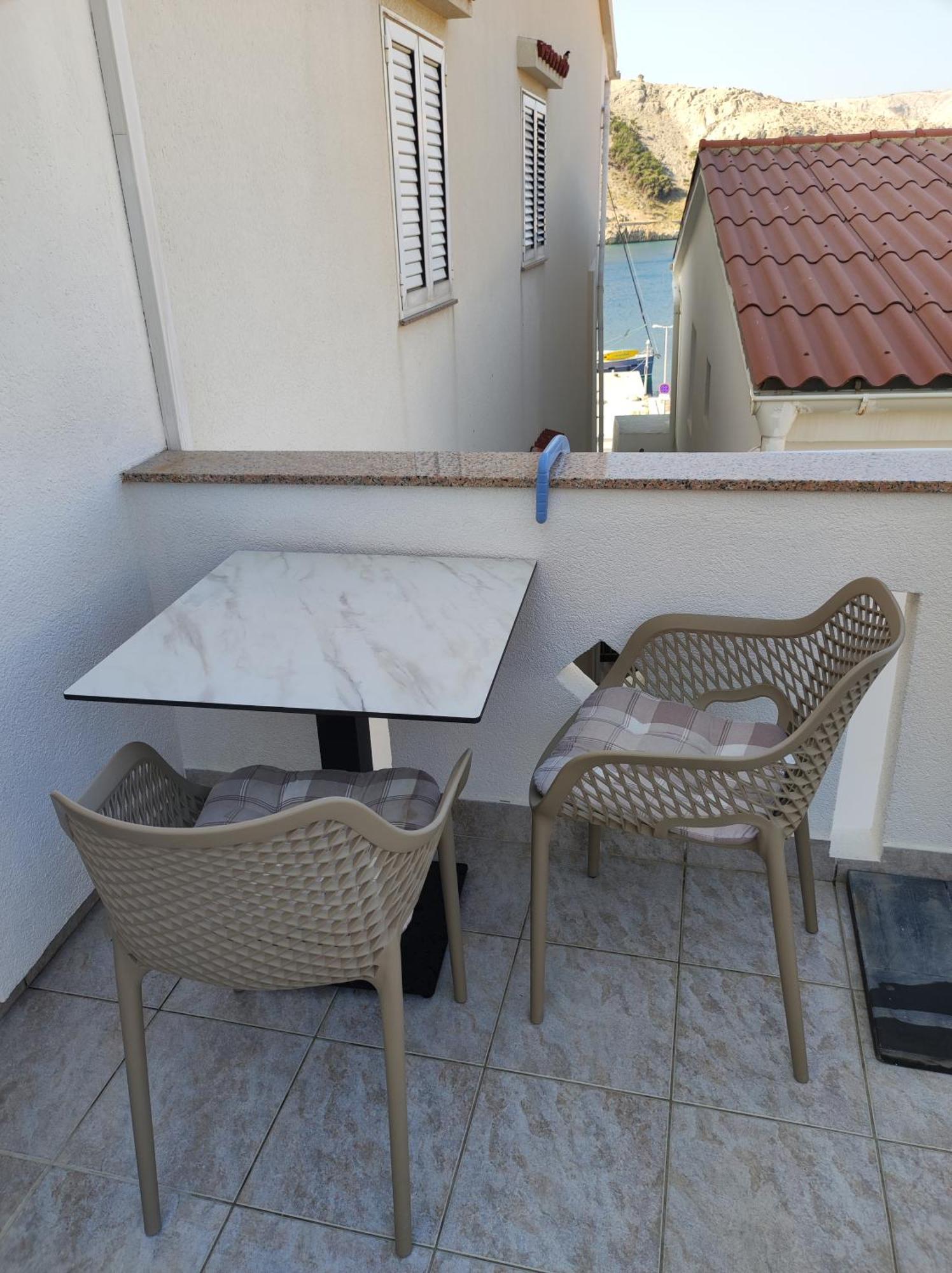 Apartments Katica Metajna Exterior photo
